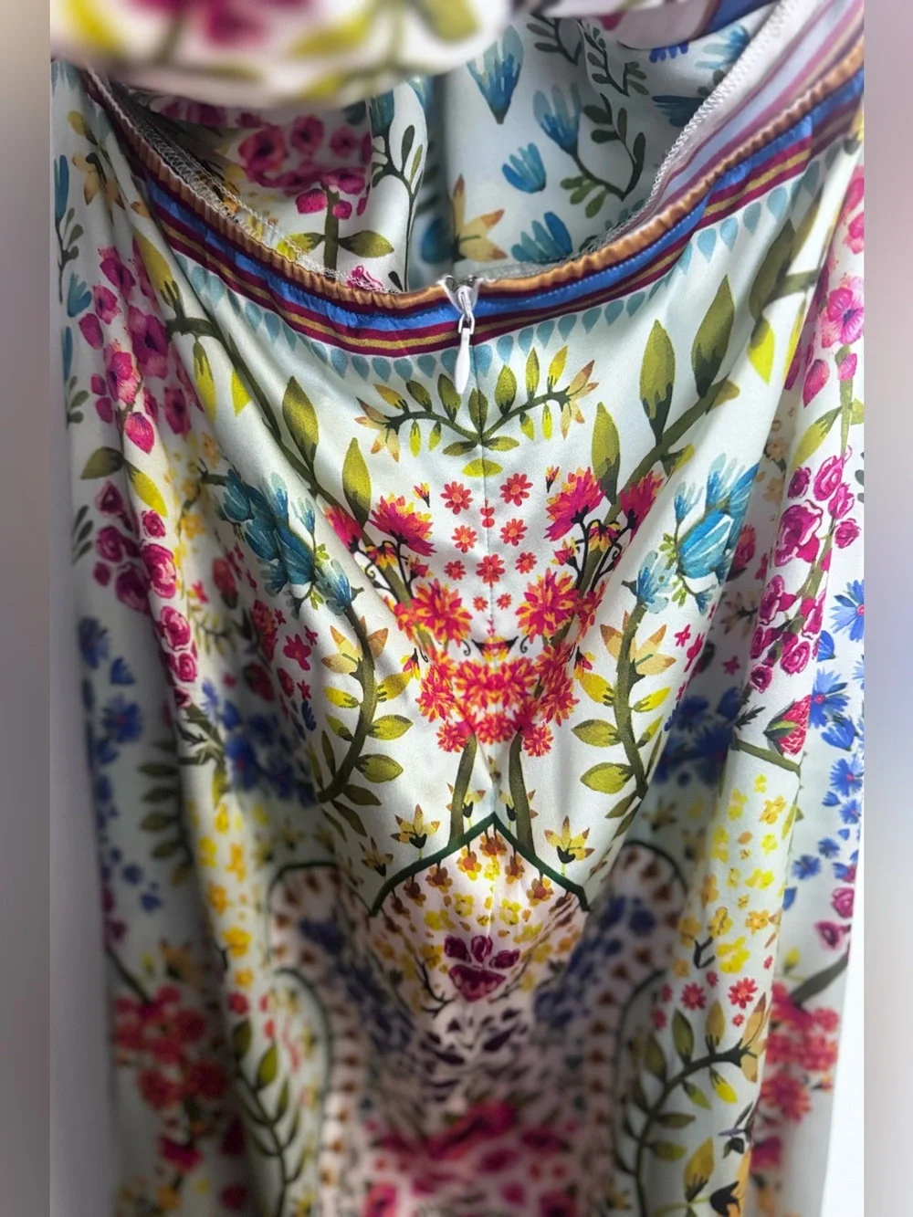 TRISHA PATERSON COLLECTION Joie De Vie Halter Maxi Dress Bloom NWT Large - Picture 15 of 16